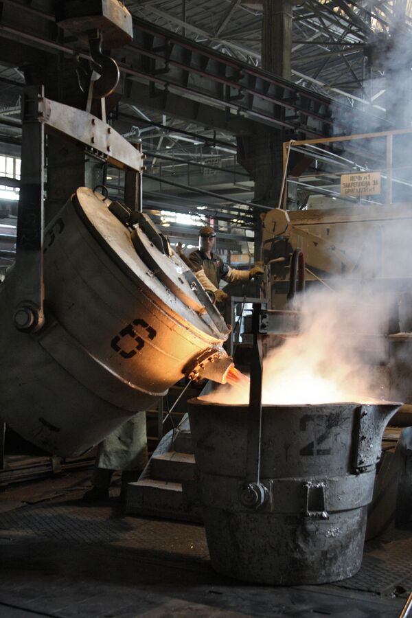 China limitará el aumento de la producción de metales no ferrosos por cinco años - Sputnik Mundo