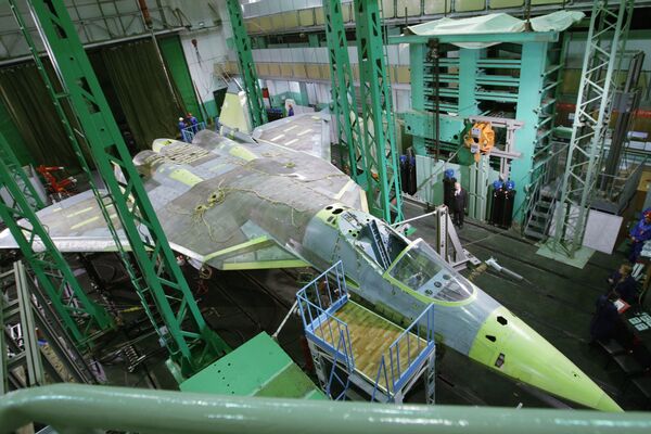 La rusa TRV creará hacia 2014 misiles para caza de quinta generación T-50 - Sputnik Mundo
