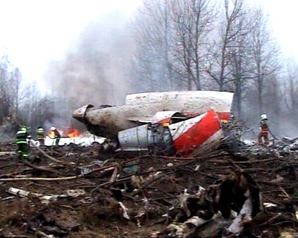 Imágenes exclusivas del accidente aéreo en el que murió el presidente Kaczynski - Sputnik Mundo