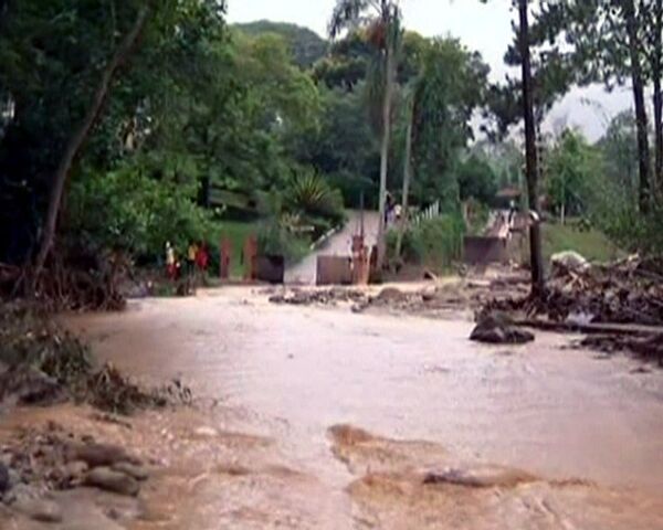 Brasil sufre su peor desastre natural con ciudades inundadas por ríos de barro - Sputnik Mundo