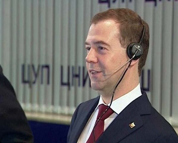 Medvédev felicita a tripulantes de la ISS con motivo del Día de la Cosmonáutica - Sputnik Mundo