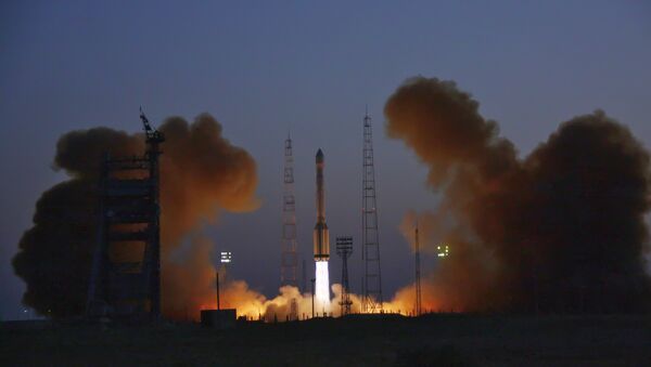 Lanzamiento de un cohete con nuevos satélites rusos Glonass-K a bordo (archivo) - Sputnik Mundo
