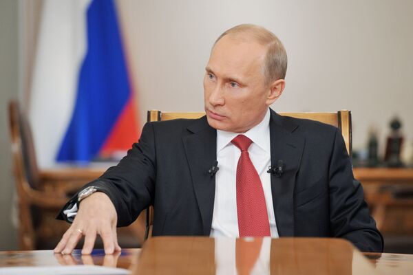 Entrevista de Vladímir Putin a televisión rusa - Sputnik Mundo