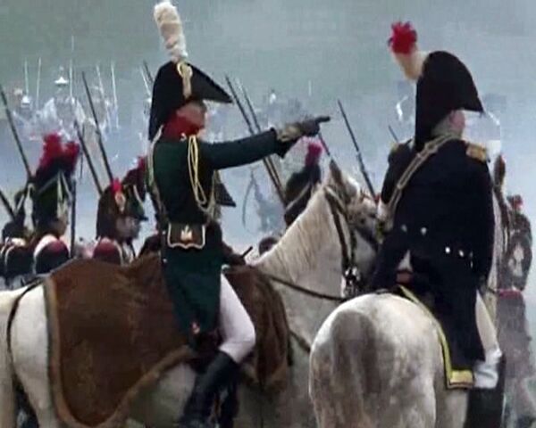 Checos disfrazados de “rusos” y Napoleón venido de EEUU reeditan la batalla de Austerlitz - Sputnik Mundo