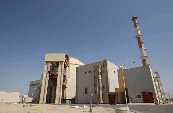 La primera central nuclear iraní de Bushehr (Archivo) - Sputnik Mundo