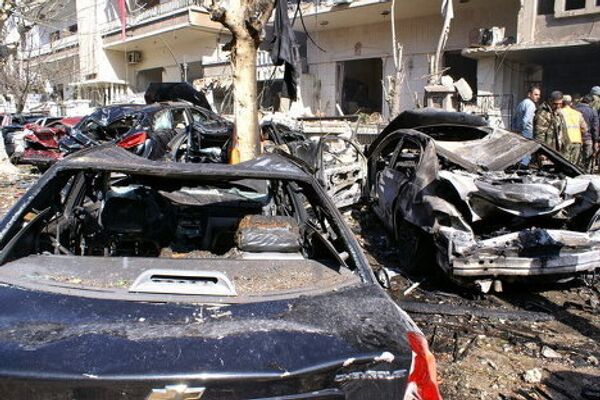 Atentados terroristas causan 27 muertos y 140 heridos en Siria - Sputnik Mundo