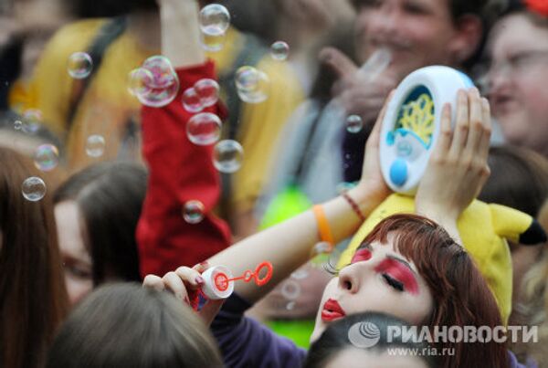 Parada de burbujas de jabón  - Sputnik Mundo
