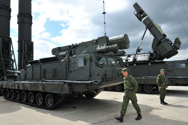 Rusia exporta armas por US$11.000 millones en lo que va de año - Sputnik Mundo