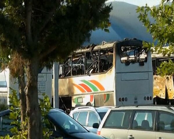 Policía búlgara acordona la zona del atentado contra turistas israelíes en Burgas - Sputnik Mundo