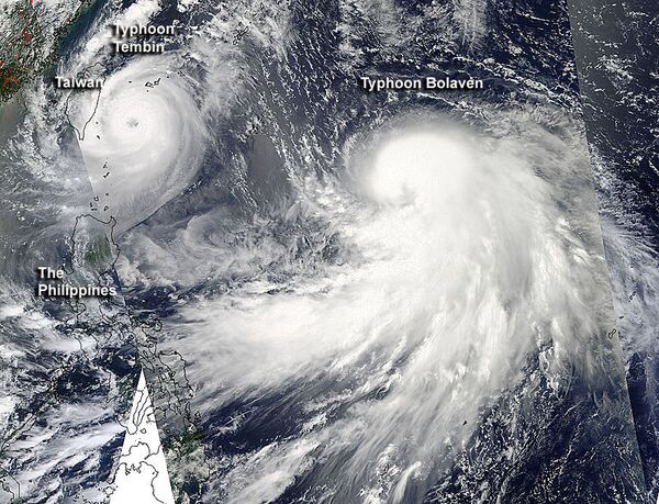 Más de 75.000 hogares japoneses se quedan sin luz al paso del tifón Bolaven - Sputnik Mundo