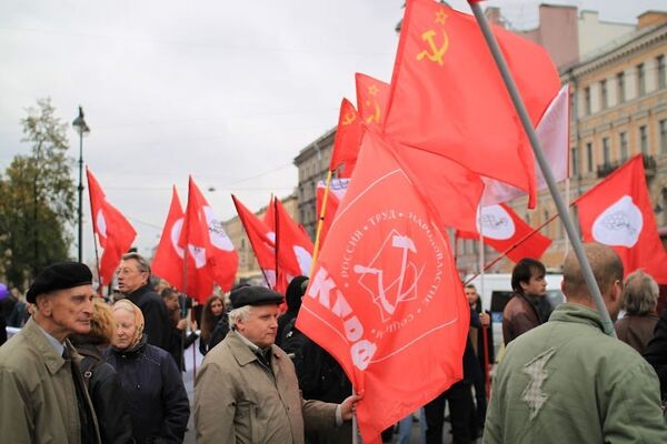 Más de 800 personas participan en el mitin de la oposición en San Petersburgo - Sputnik Mundo