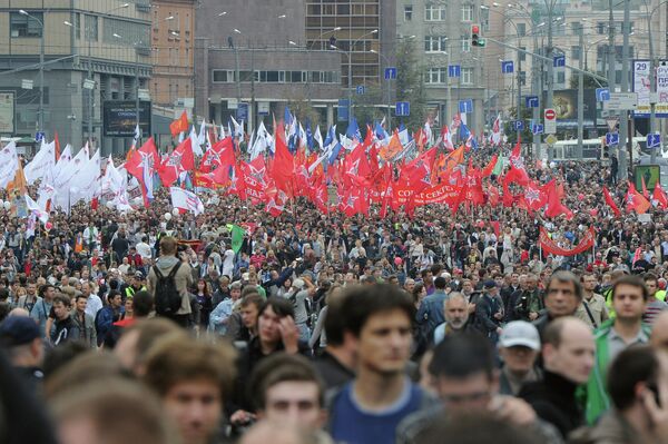 Unas 14.000 personas participan en el mitin de la oposición en el centro de Moscú - Sputnik Mundo