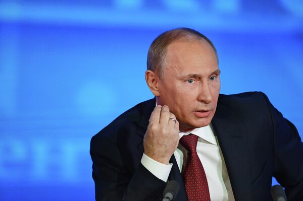 Putin apoya la prohibición de la adopción de niños rusos por los estadounidenses - Sputnik Mundo