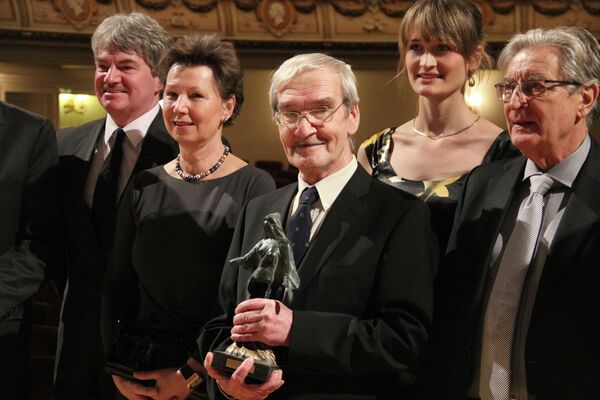 Premio de Dresde para el ruso que salvó el mundo de una guerra nuclear en 1983 - Sputnik Mundo