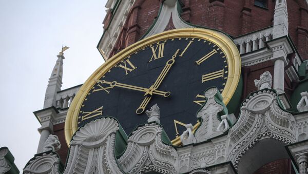 La torre del Salvador del Kremlin en Moscú - Sputnik Mundo