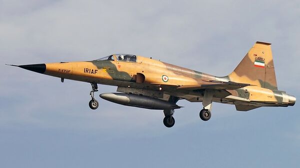Avión de combate Northrop F-5 de las Fuerzas Aéreas de Irán - Sputnik Mundo