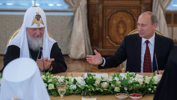 Putin llama la atención sobre los derechos de las minorías religiosas - Sputnik Mundo