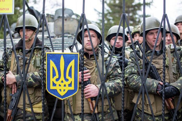 Más de 70 unidades militares ucranianas se pasaron a Rusia, según Defensa - Sputnik Mundo