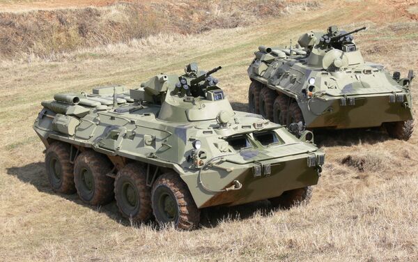 Transportes blindados BTR-82 - Sputnik Mundo