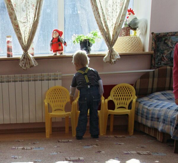 Operación militar en Ucrania afecta escuelas y jardines de infancia - Sputnik Mundo