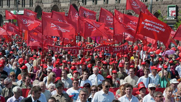Шествие коммунистов в Киеве - Sputnik Mundo