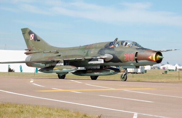 Caza bombardero soviético Su-17. - Sputnik Mundo