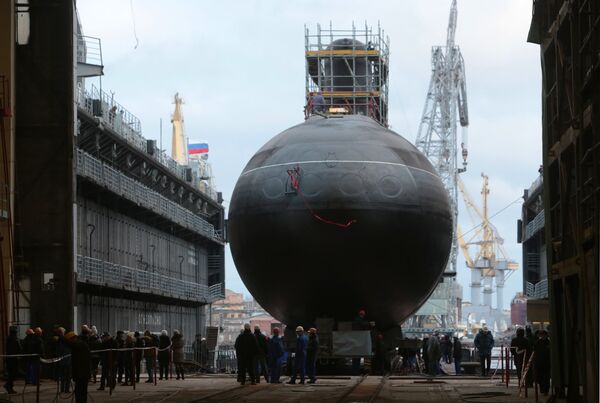 El submarino ruso Novorossiysk pasa su etapa final de homologación - Sputnik Mundo