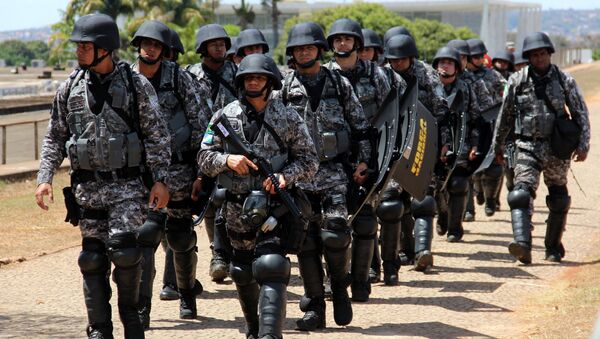 Policía Militar de Brasil - Sputnik Mundo