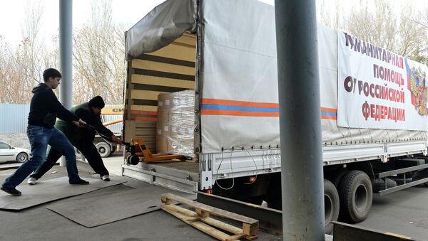 Listo para salir a Donbás el septimo convoy humanitario ruso - Sputnik Mundo