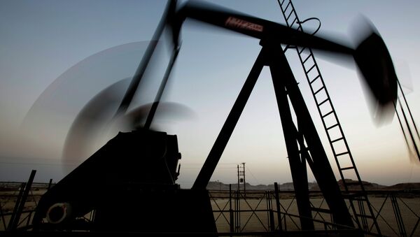 Ministro de Petróleo saudí está seguro de que los precios del crudo volverán a crecer - Sputnik Mundo
