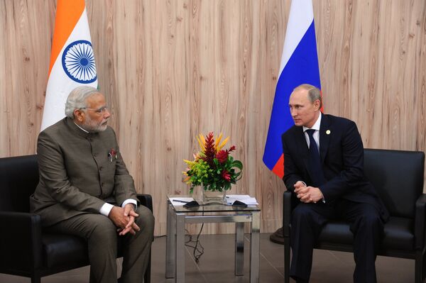 Primer ministro de India, Narendra Modi y presidente de Rusia, Vladímir Putin - Sputnik Mundo